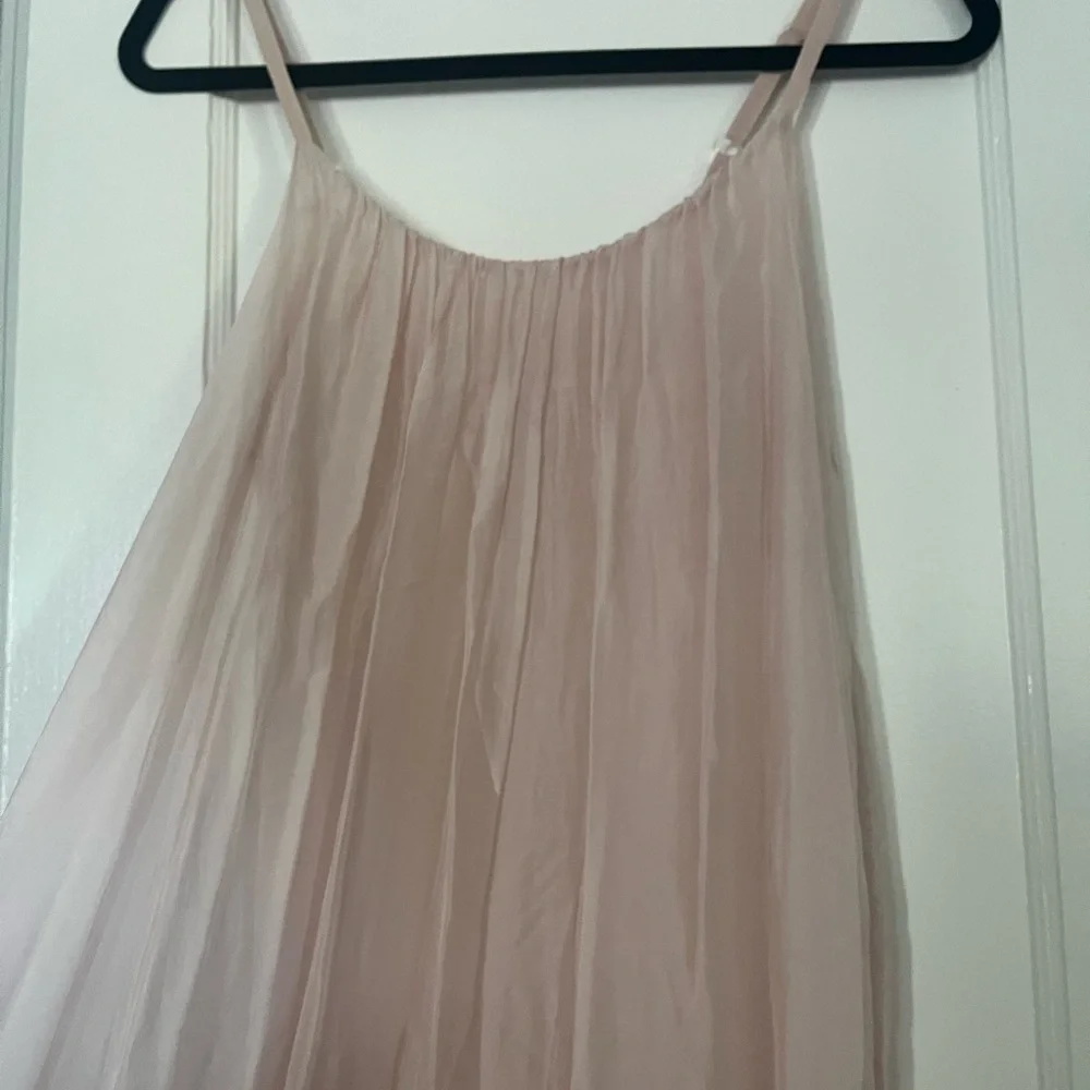 Elegant Pink Maxi Dress - Picture 2 of 5